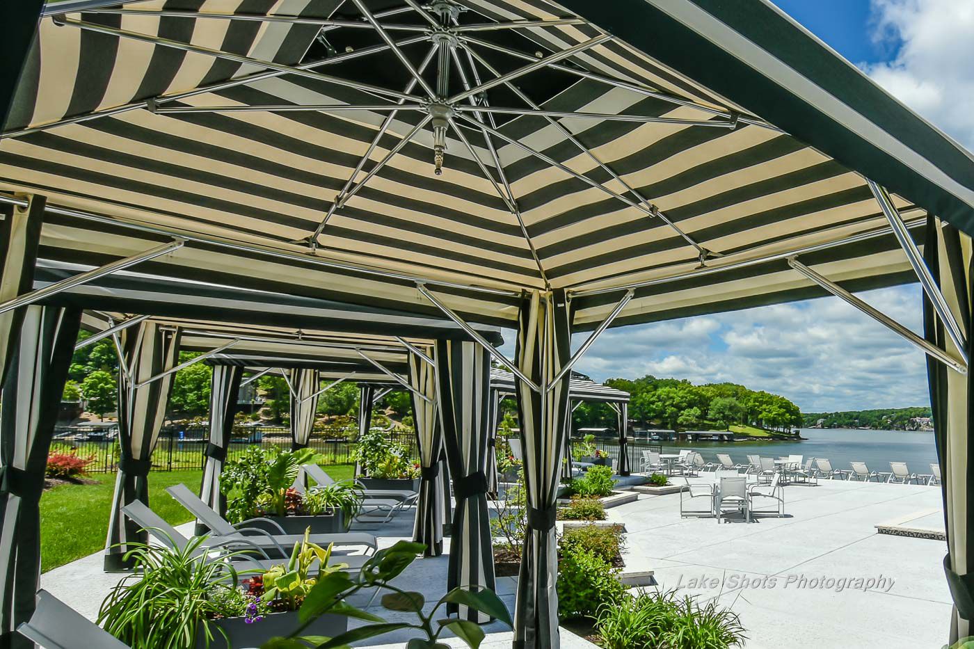 Cypress At The Lake - Poolside Cabanas